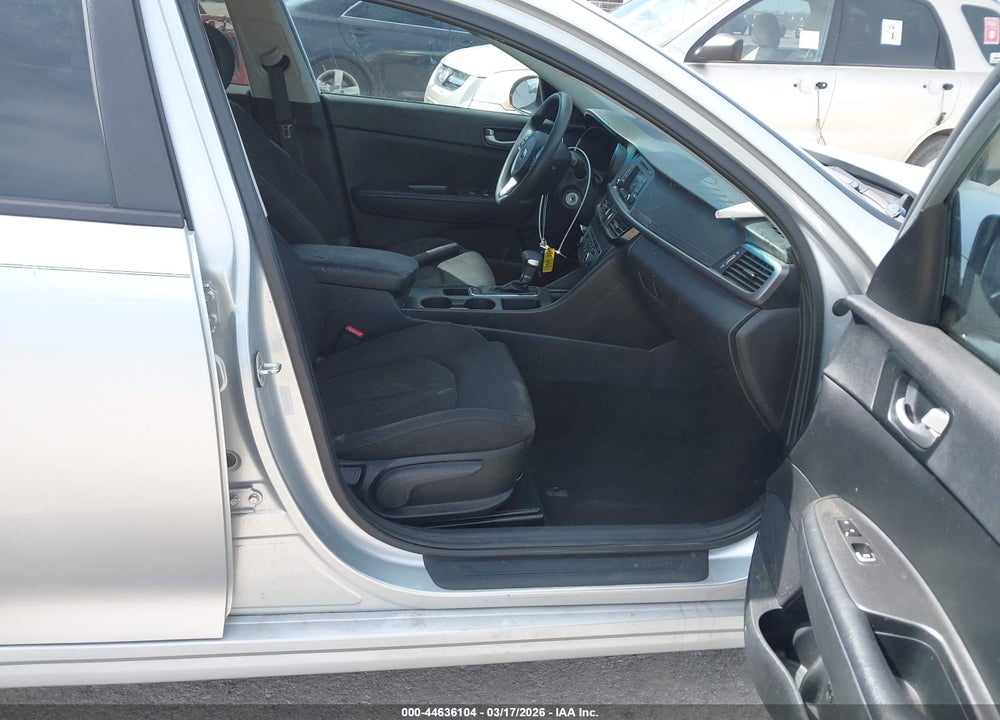 2016 KIA OPTIMA LX VIN: 5XXGT4L34GG033725