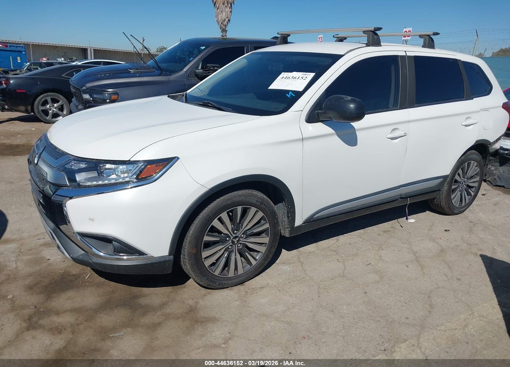 2019 MITSUBISHI OUTLANDER ES VIN: JA4AD2A30KZ006578