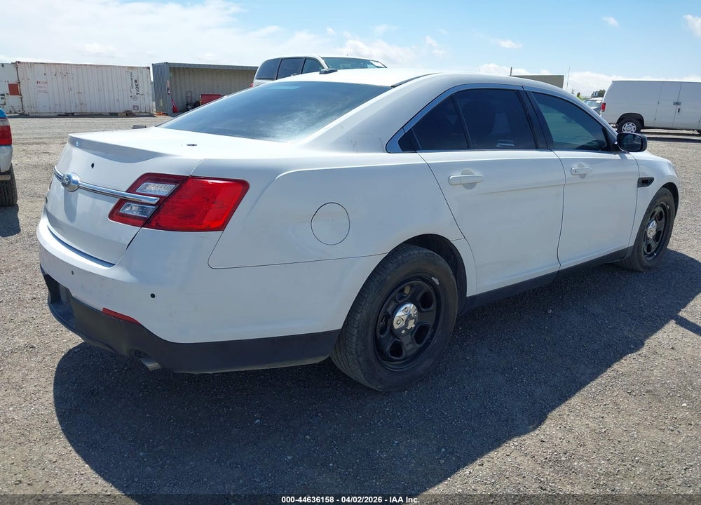 2018 FORD POLICE INTERCEPTOR VIN: 1FAHP2L87JG141481