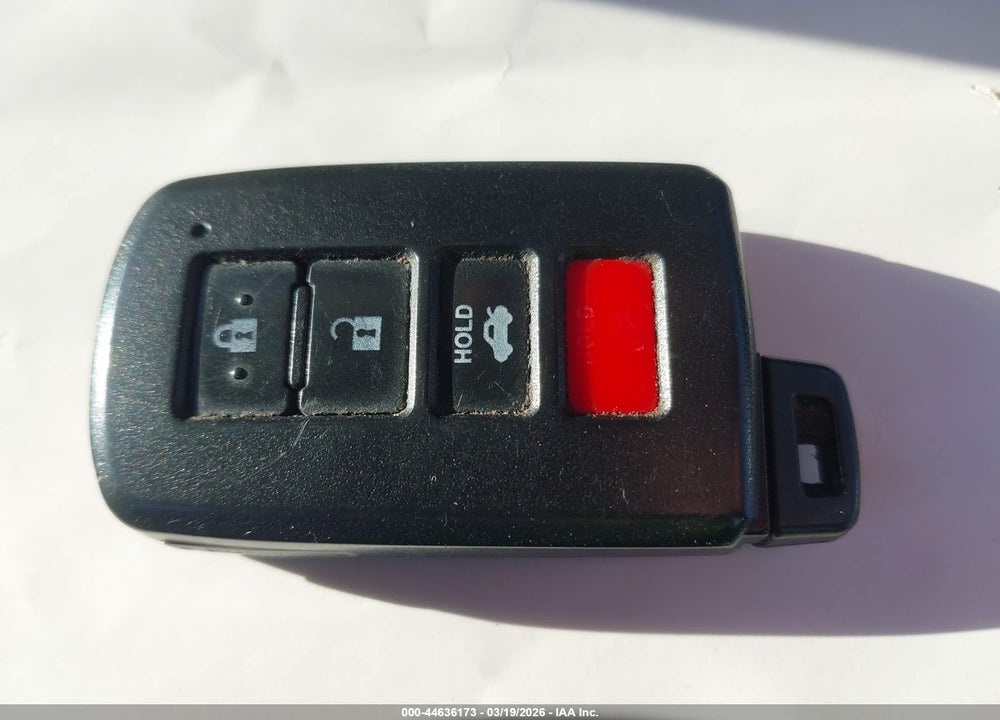 2014 TOYOTA CAMRY HYBRID XLE VIN: 4T1BD1FK4EU112047
