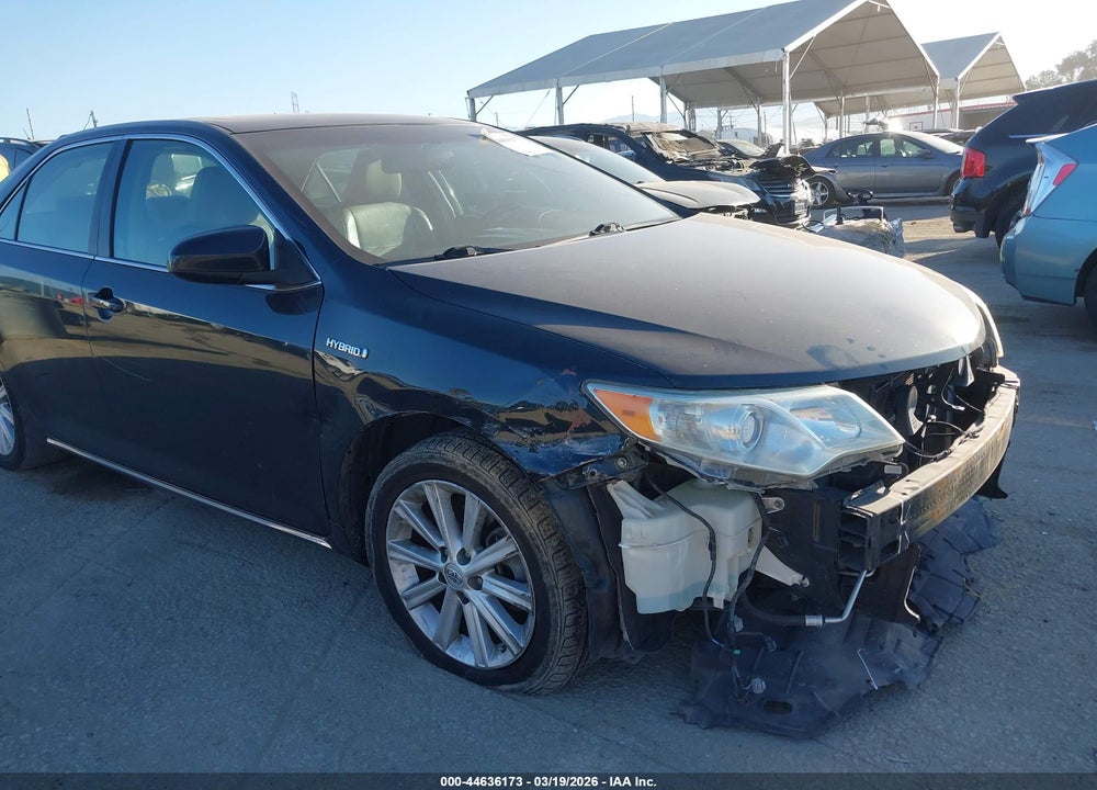 2014 TOYOTA CAMRY HYBRID XLE VIN: 4T1BD1FK4EU112047