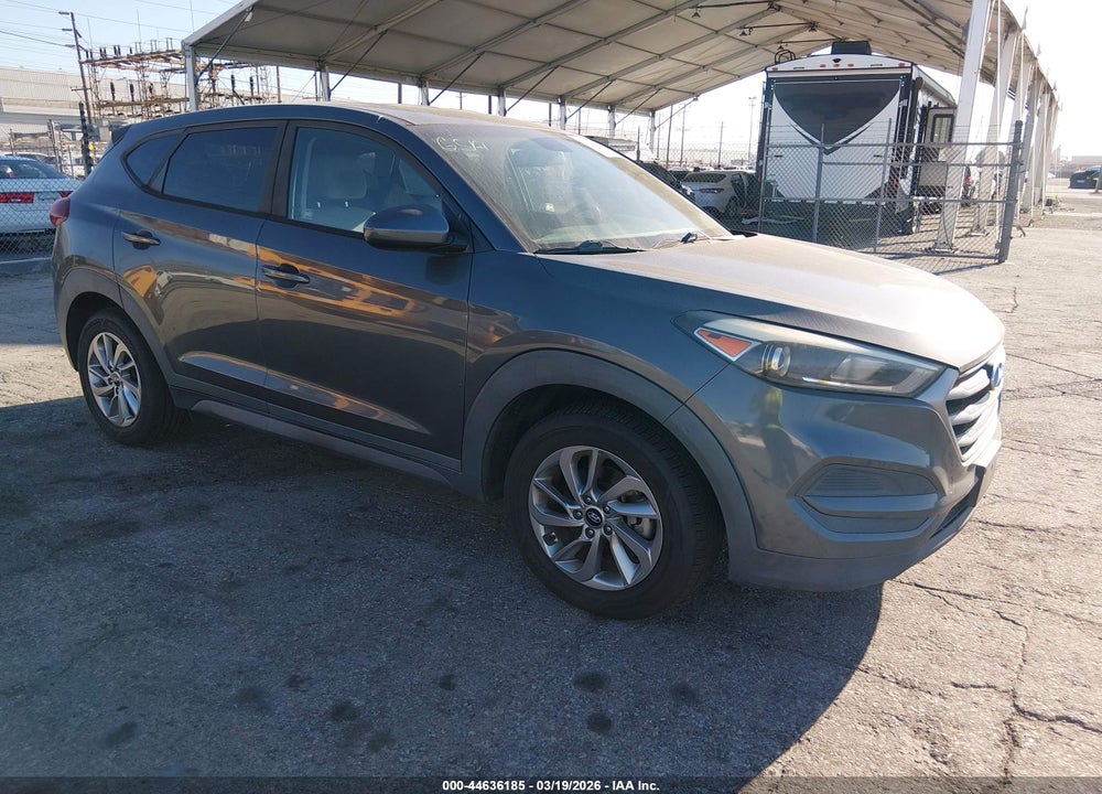 2018 HYUNDAI TUCSON SE VIN: KM8J23A41JU682717