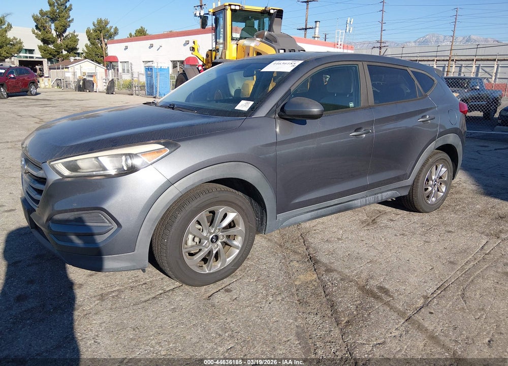 2018 HYUNDAI TUCSON SE VIN: KM8J23A41JU682717