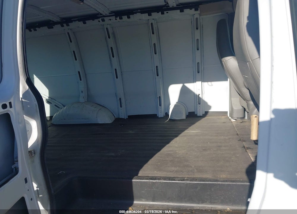 2018 CHEVROLET EXPRESS 2500 WORK VAN VIN: 1GCWGAFG5J1272412