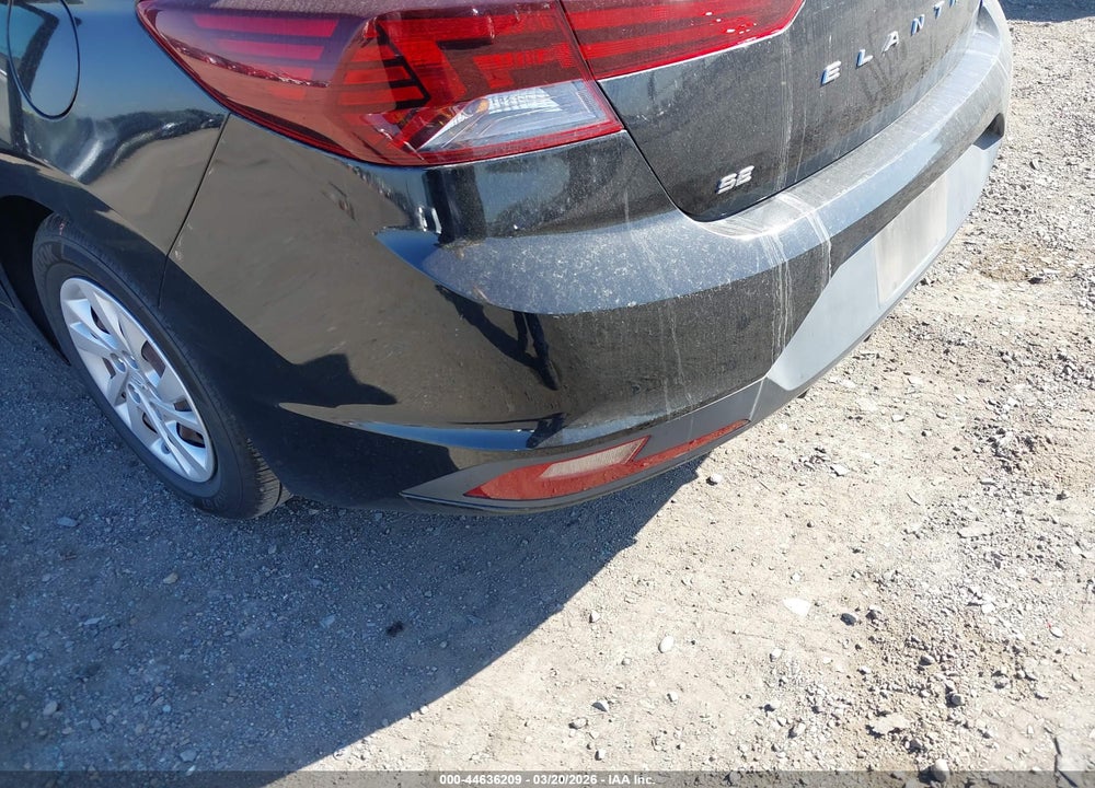 2019 HYUNDAI ELANTRA SE VIN: 5NPD74LF9KH438090