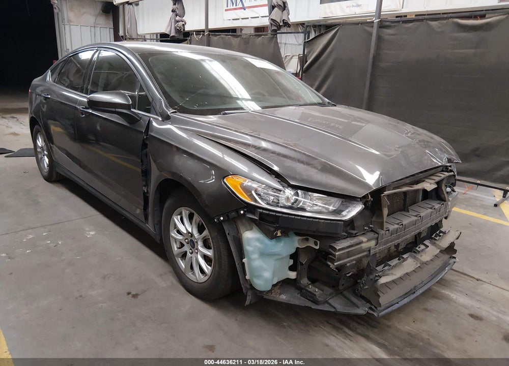2016 FORD FUSION S VIN: 3FA6P0G73GR157000