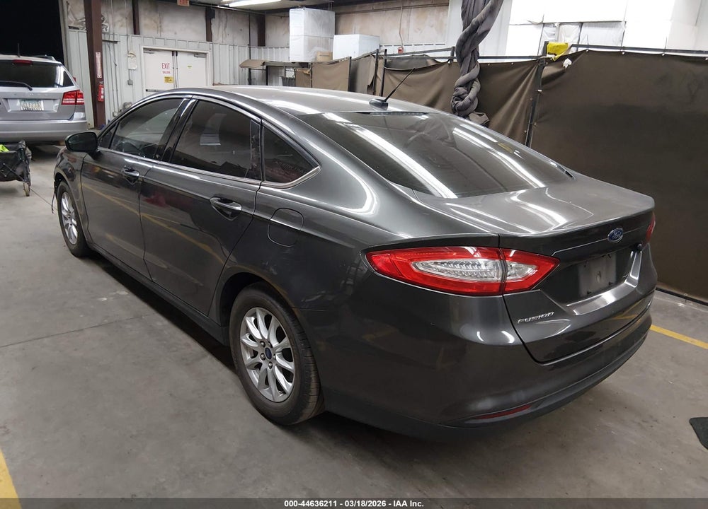 2016 FORD FUSION S VIN: 3FA6P0G73GR157000