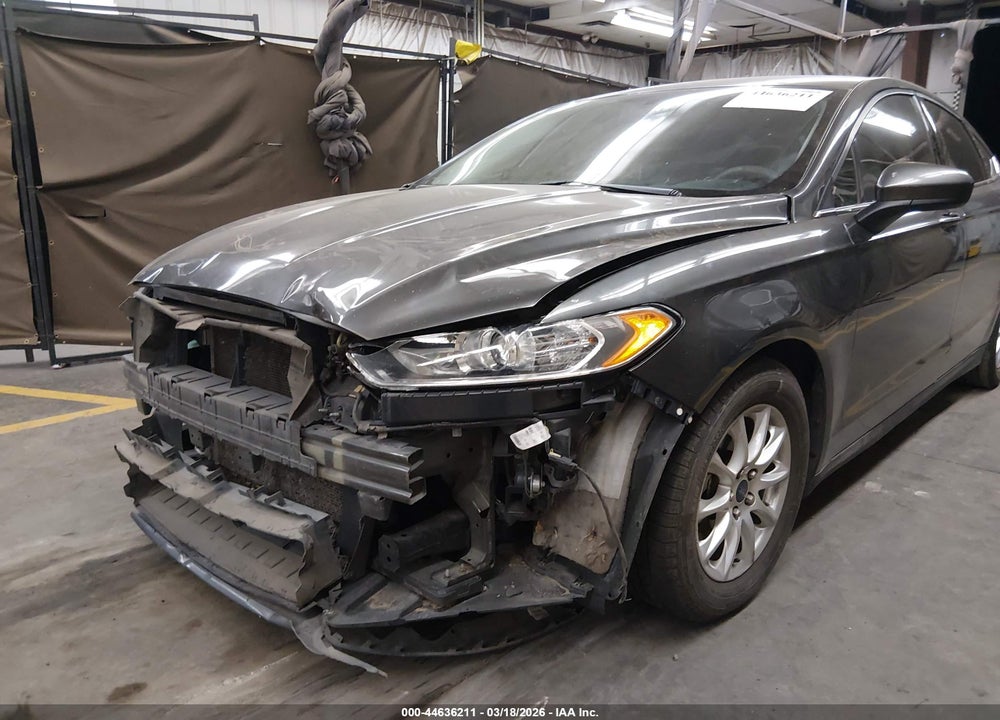 2016 FORD FUSION S VIN: 3FA6P0G73GR157000