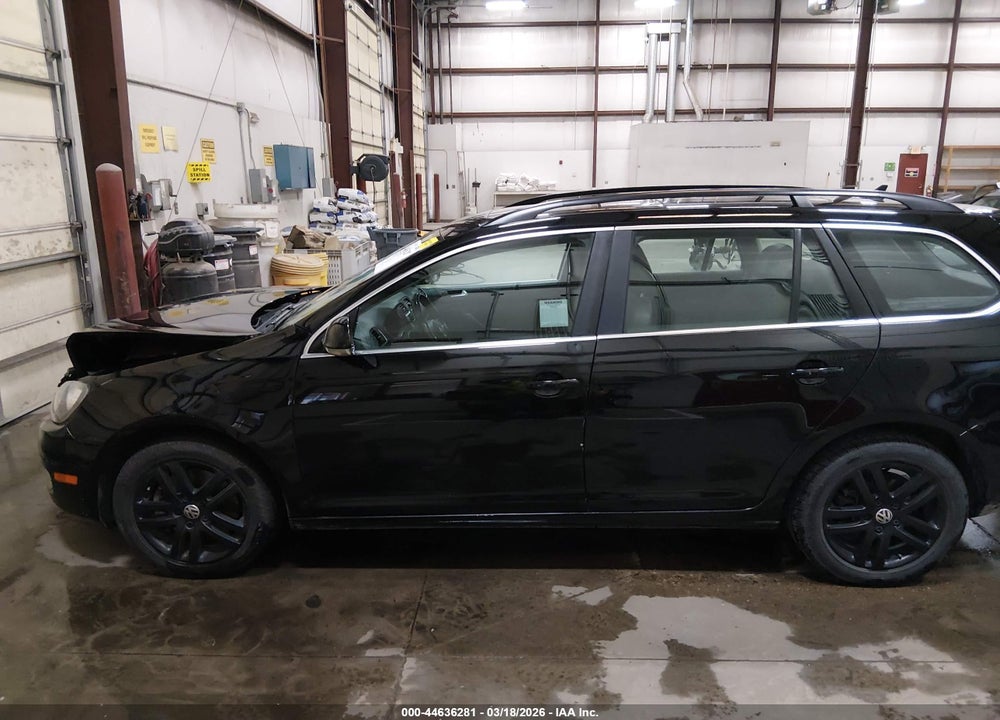 2014 VOLKSWAGEN JETTA SPORTWAGEN 2.0L TDI VIN: 3VWPL7AJXEM610169