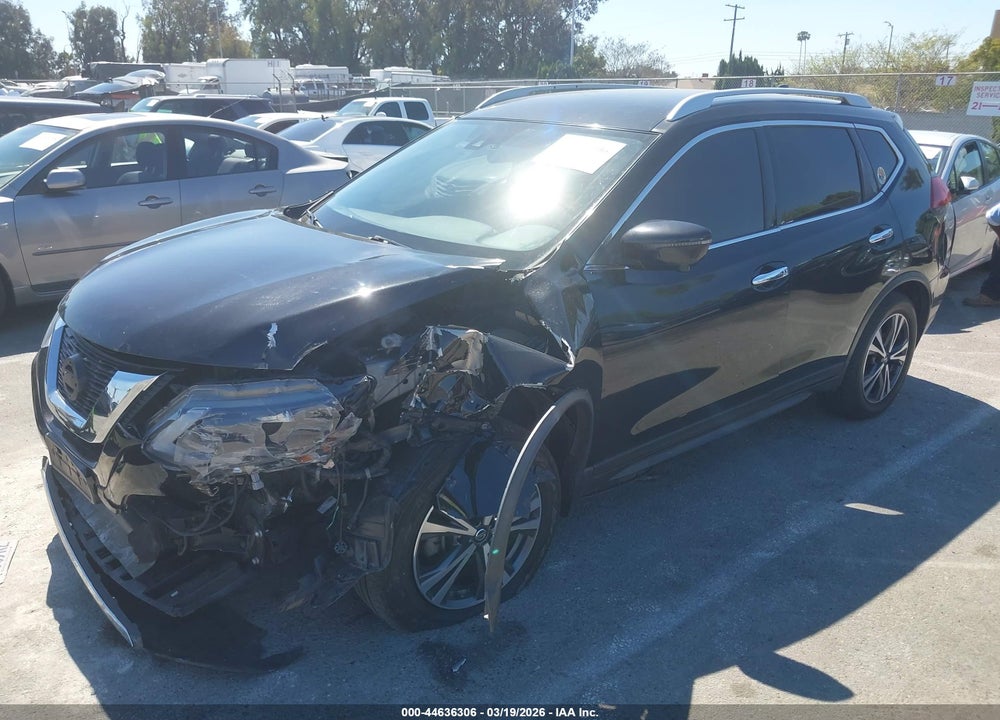 2019 NISSAN ROGUE SV VIN: JN8AT2MT2KW267561