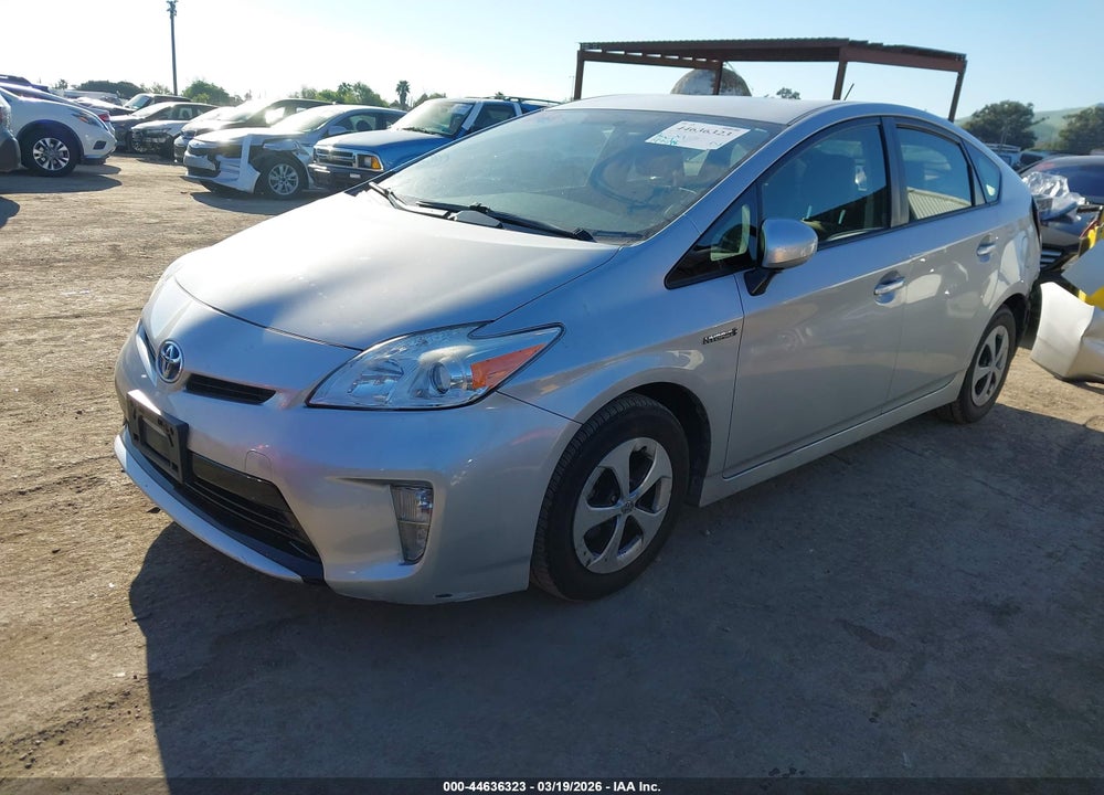 2015 TOYOTA PRIUS TWO VIN: JTDKN3DU5F0433380