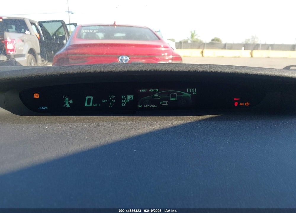 2015 TOYOTA PRIUS TWO VIN: JTDKN3DU5F0433380