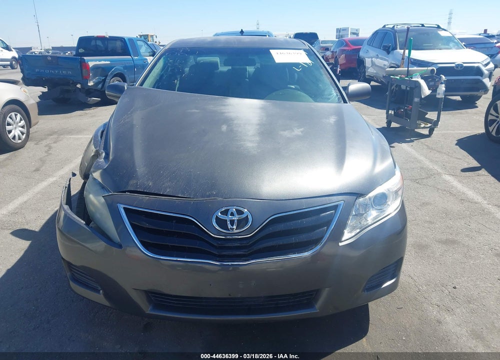 2011 TOYOTA CAMRY LE VIN: 4T1BF3EKXBU176919