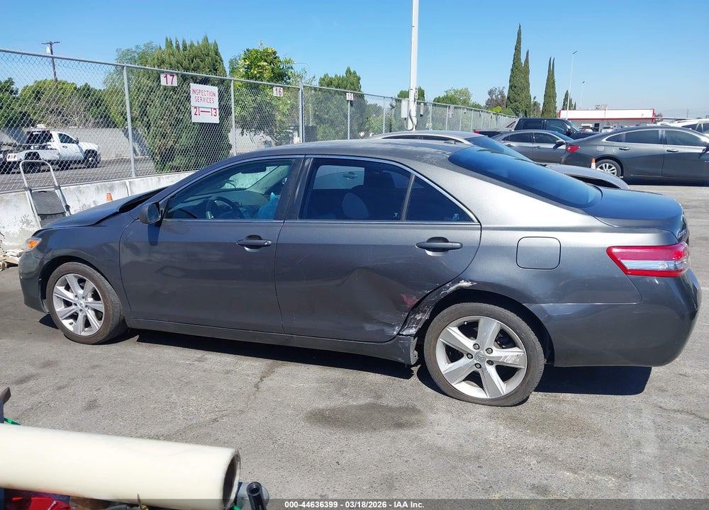 2011 TOYOTA CAMRY LE VIN: 4T1BF3EKXBU176919