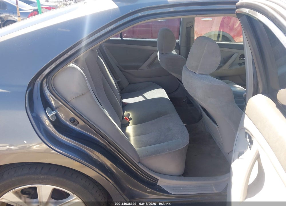 2011 TOYOTA CAMRY LE VIN: 4T1BF3EKXBU176919