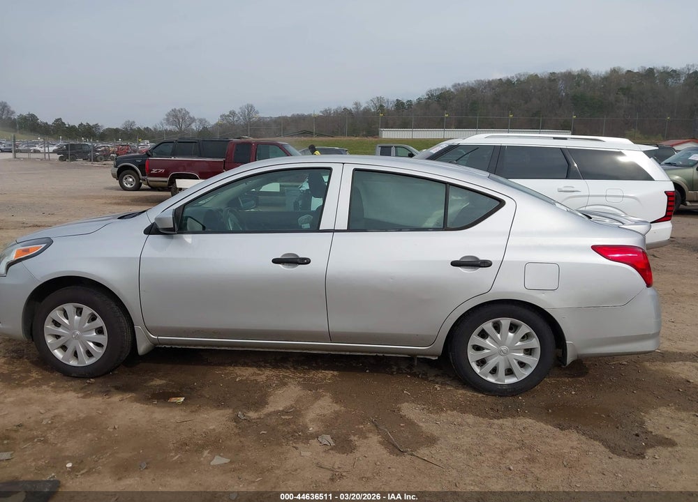 2019 NISSAN VERSA 1.6 S+ VIN: 3N1CN7AP9KL810741
