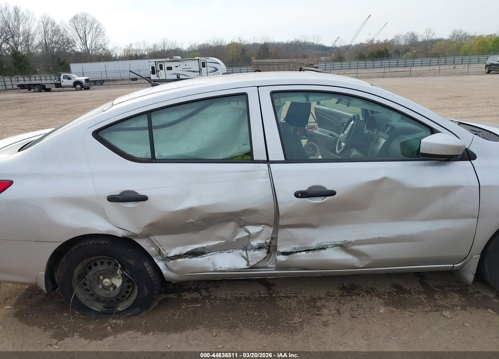 2019 NISSAN VERSA 1.6 S+ VIN: 3N1CN7AP9KL810741