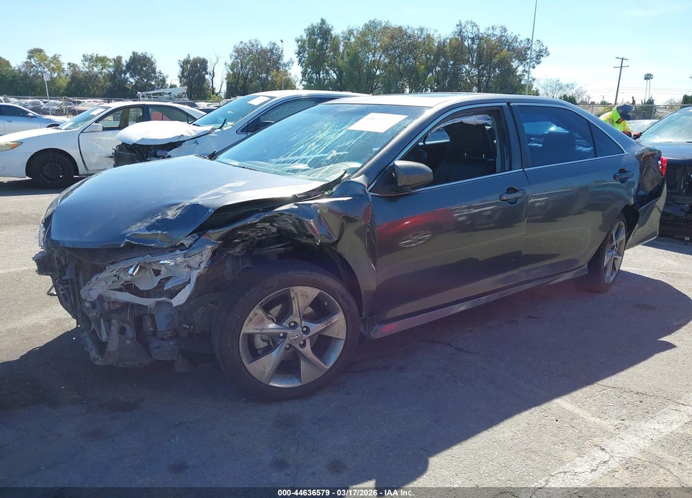 2014 TOYOTA CAMRY SE SPORT VIN: 4T1BF1FKXEU825335