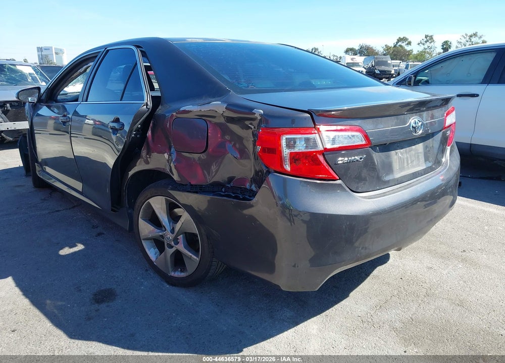 2014 TOYOTA CAMRY SE SPORT VIN: 4T1BF1FKXEU825335