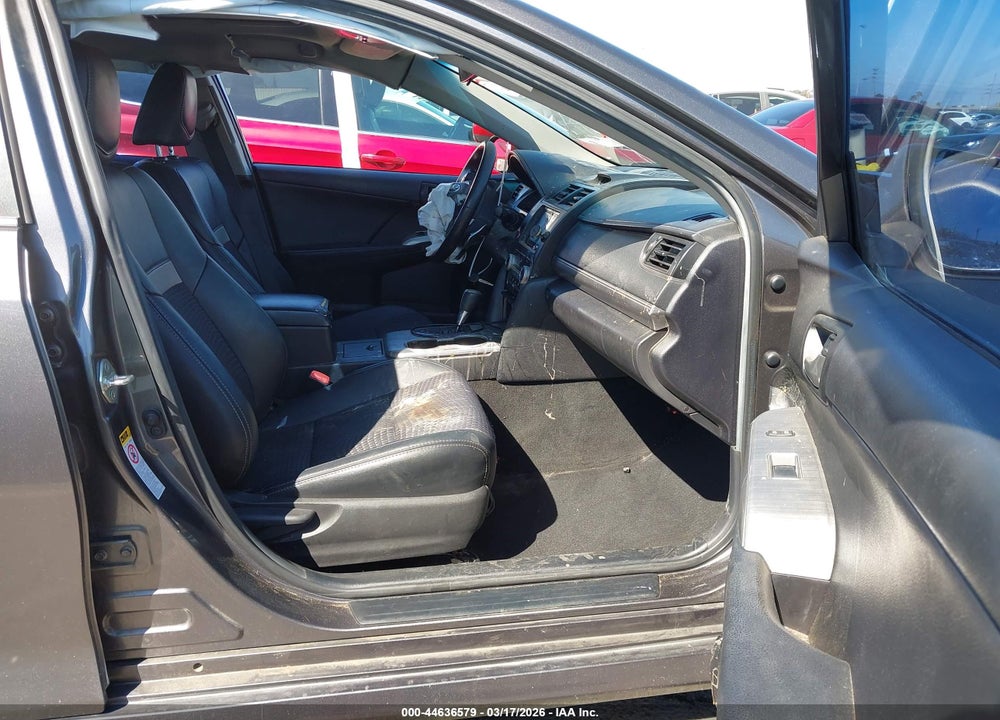 2014 TOYOTA CAMRY SE SPORT VIN: 4T1BF1FKXEU825335