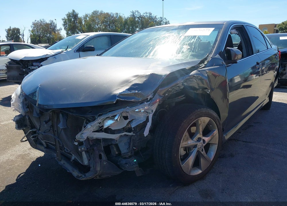 2014 TOYOTA CAMRY SE SPORT VIN: 4T1BF1FKXEU825335