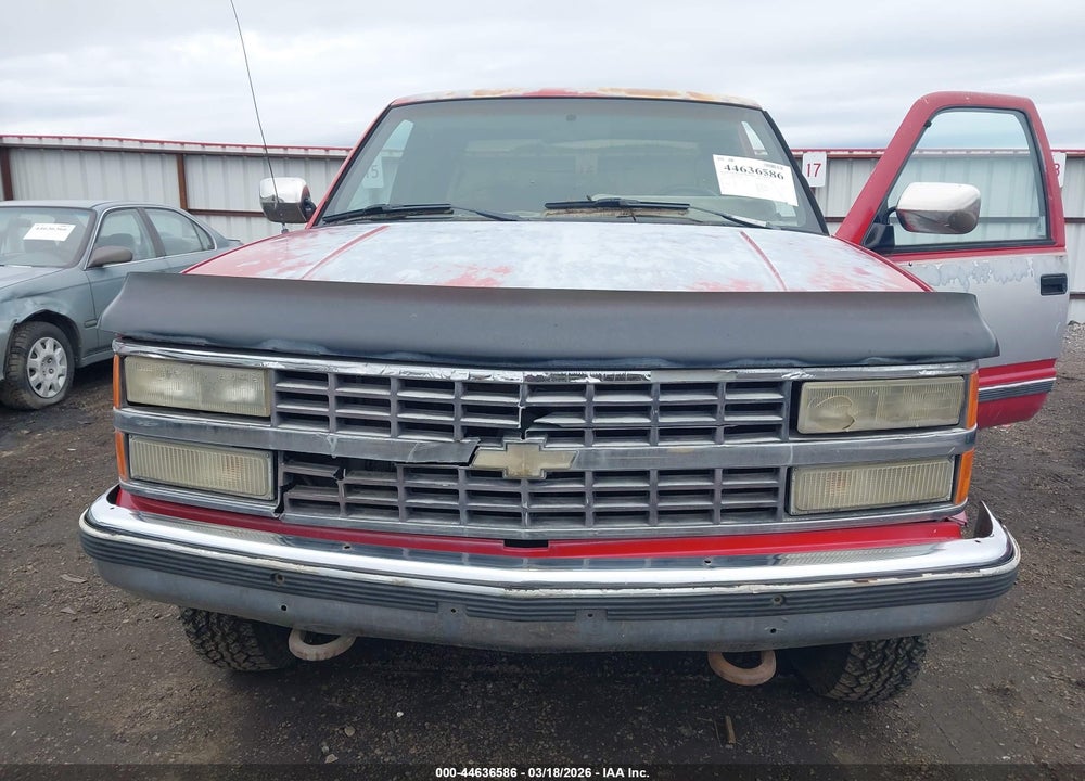 1990 CHEVROLET GMT-400 K1500 VIN: 2GCEK19K3L1209820