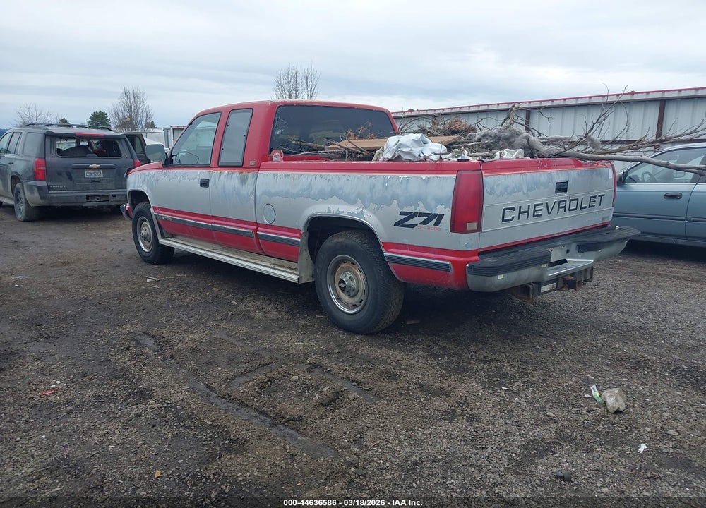 1990 CHEVROLET GMT-400 K1500 VIN: 2GCEK19K3L1209820