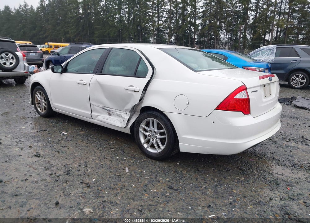 2011 FORD FUSION S VIN: 3FAHP0GA1BR178988