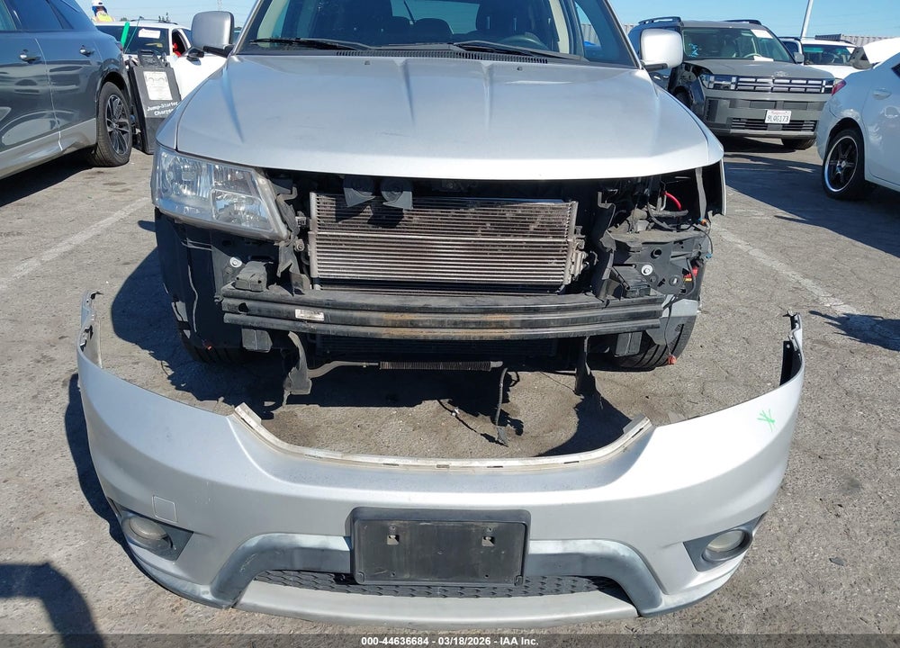 2014 DODGE JOURNEY SXT VIN: 3C4PDCBG0ET270872