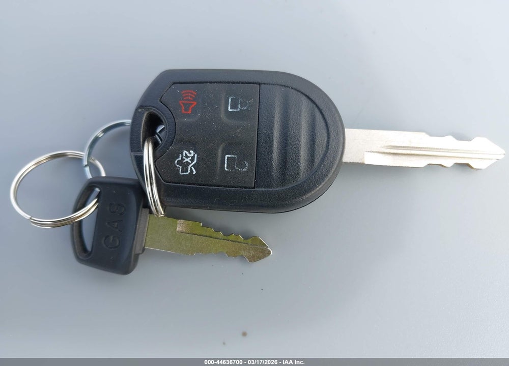 2010 FORD ESCAPE XLT VIN: 1FMCU9DGXAKD27634