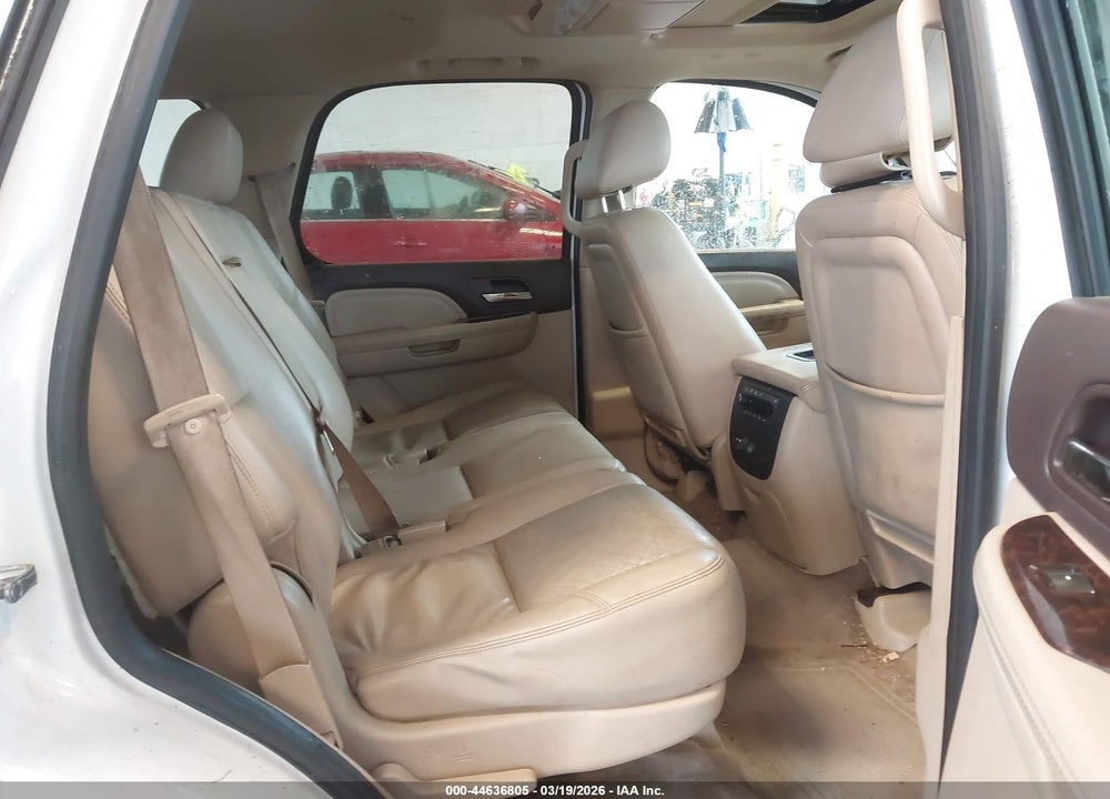 2012 GMC YUKON DENALI VIN: 1GKS2EEF9CR186414