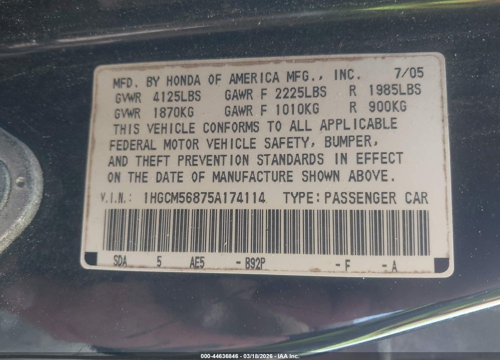 2005 HONDA ACCORD 2.4 EX VIN: 1HGCM56875A174114
