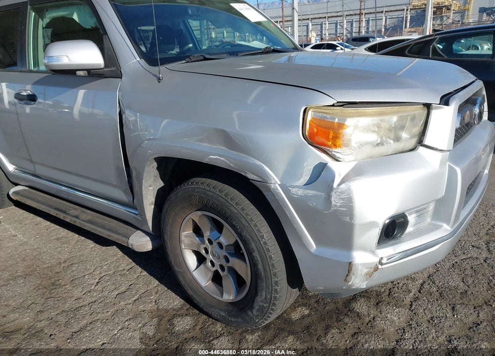 2010 TOYOTA 4RUNNER SR5 V6 VIN: JTEZU5JRXA5004949