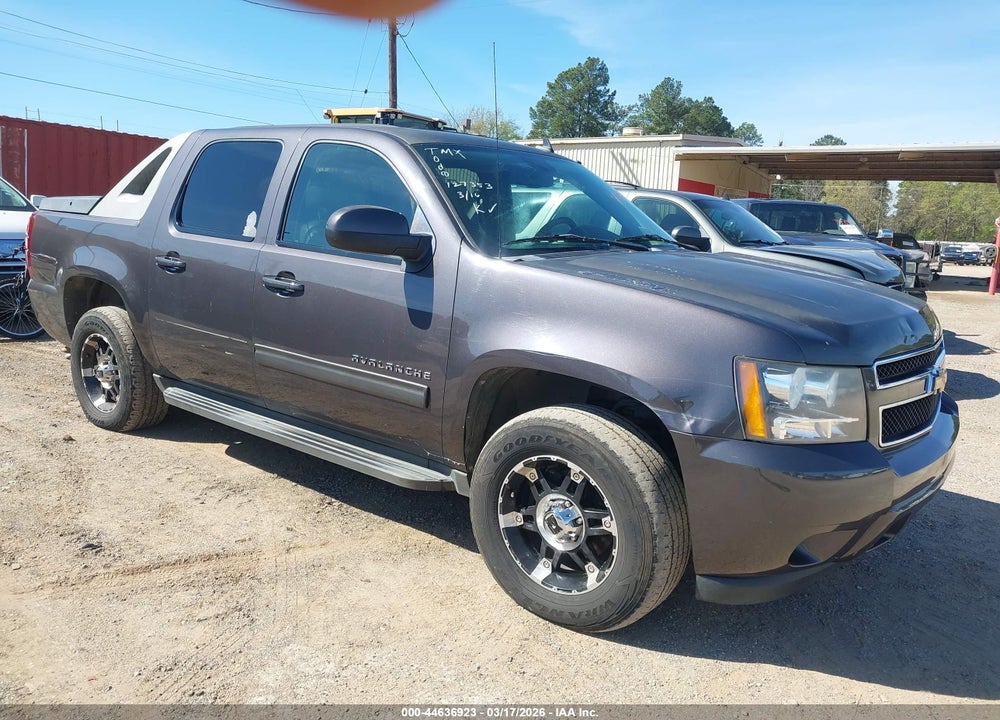 2010 CHEVROLET AVALANCHE 1500 LS VIN: 3GNVKEE05AG127353