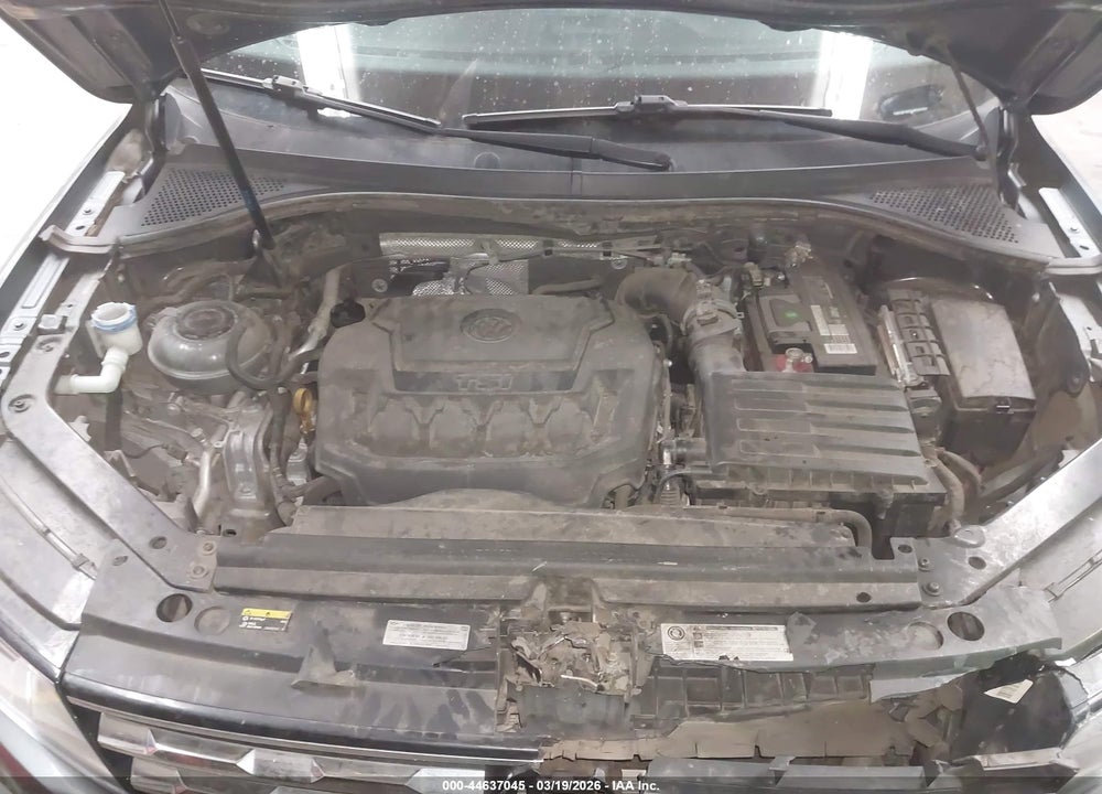 2018 VOLKSWAGEN TIGUAN 2.0T S VIN: 3VV1B7AX0JM052358