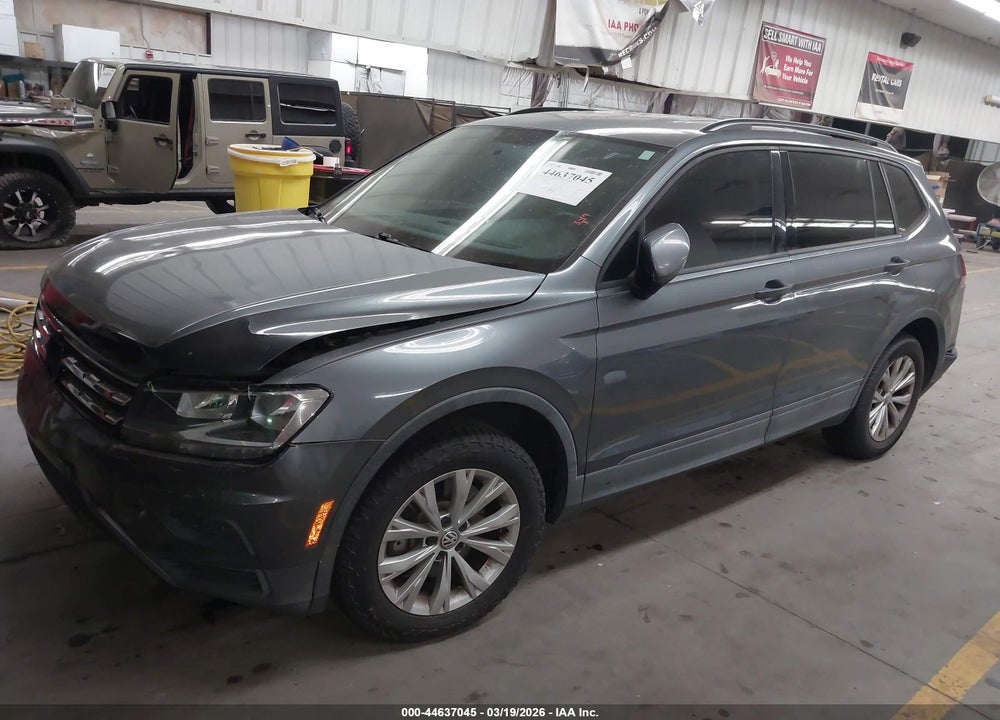 2018 VOLKSWAGEN TIGUAN 2.0T S VIN: 3VV1B7AX0JM052358
