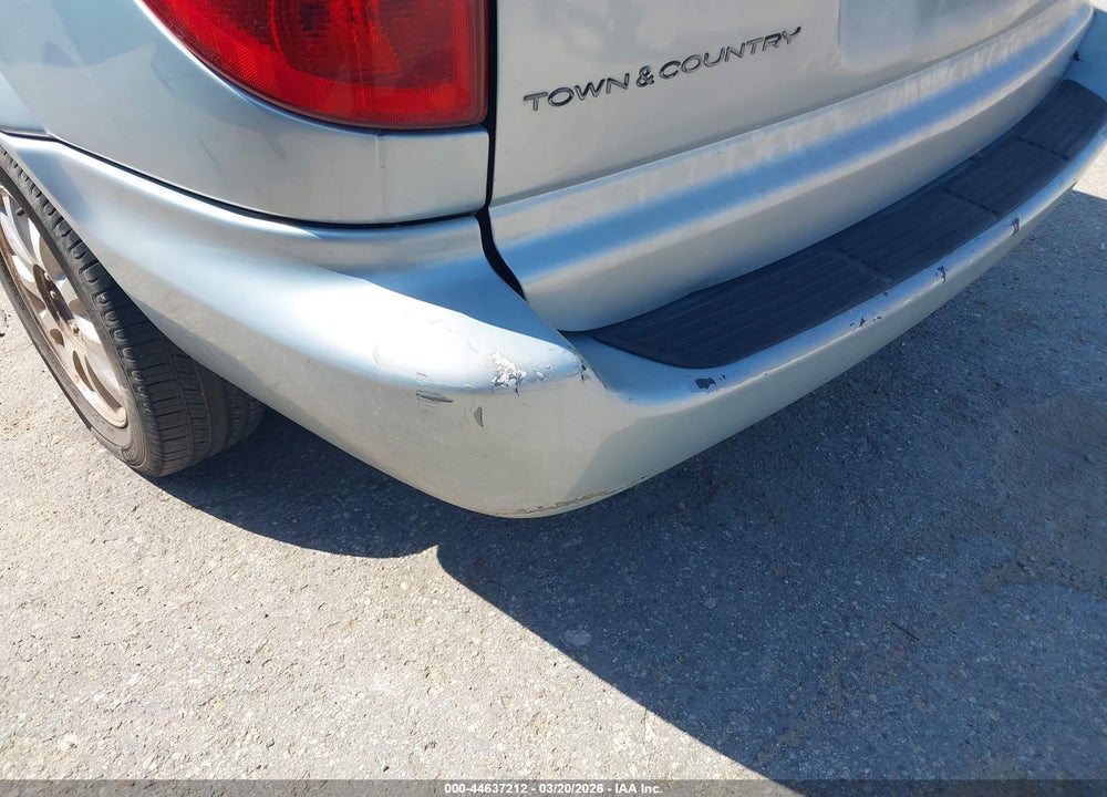 2001 CHRYSLER TOWN & COUNTRY LXI VIN: 2C8GP54L31R331219