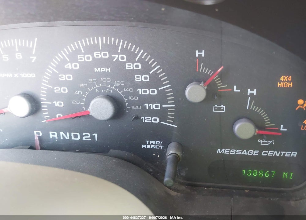 2004 FORD EXPEDITION NBX/XLT VIN: 1FMPU16L14LA24656