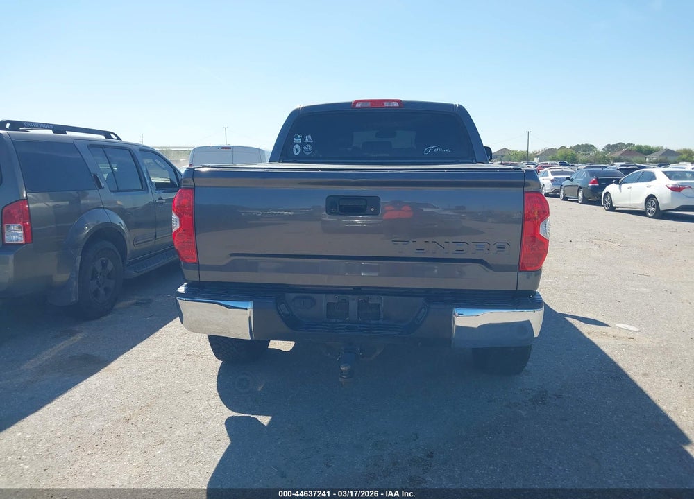 2015 TOYOTA TUNDRA SR5 4.6L V8 VIN: 5TFEM5F13FX087206