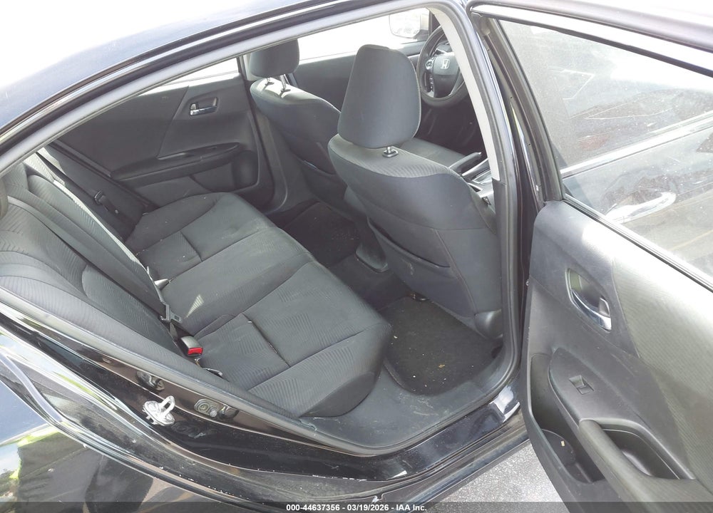 2015 HONDA ACCORD LX VIN: 1HGCR2F36FA134872