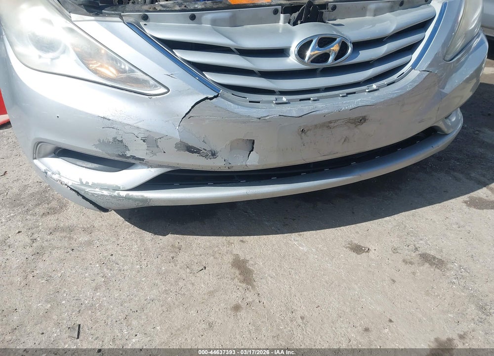 2013 HYUNDAI SONATA GLS VIN: 5NPEB4AC3DH689685