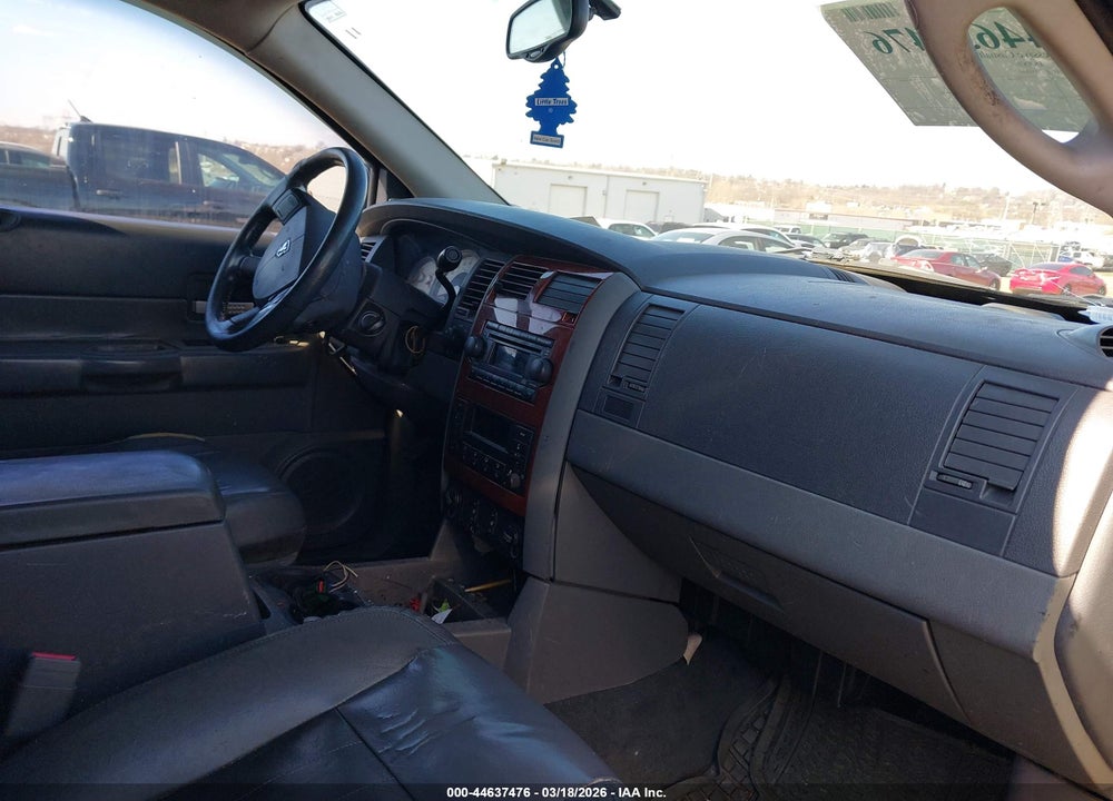 2005 DODGE DURANGO LIMITED VIN: 1D8HB58D15F558561