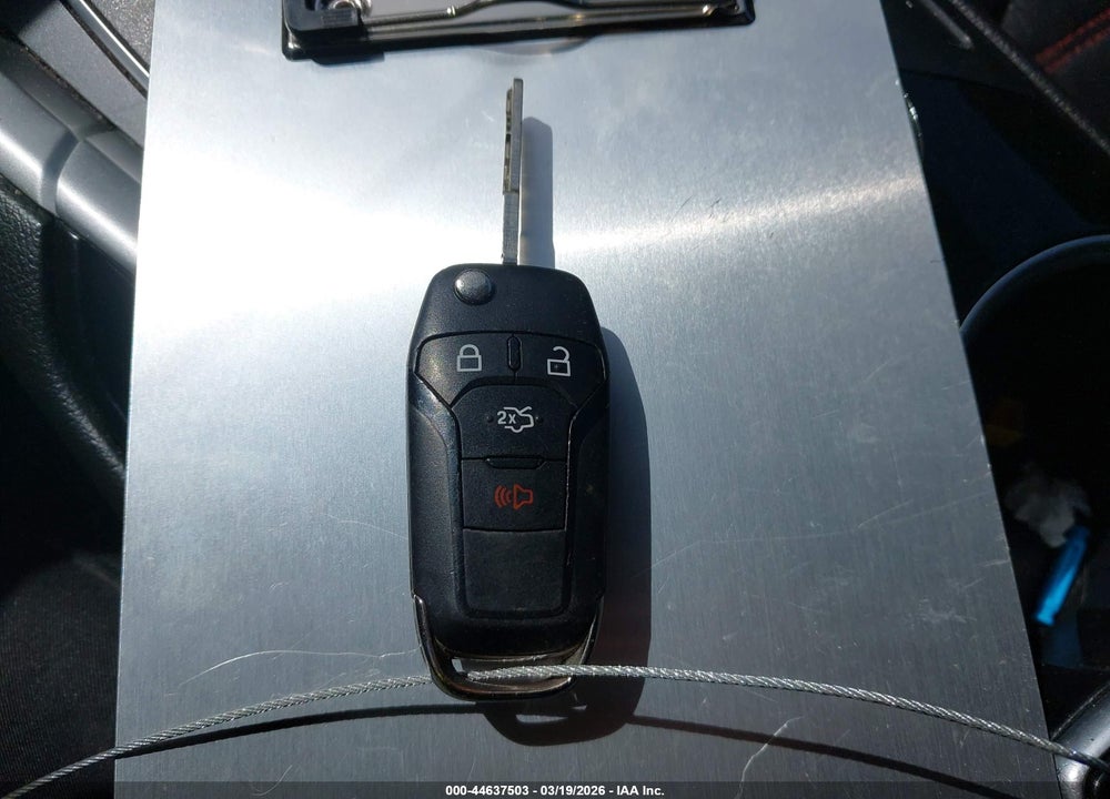 2016 FORD FUSION SE VIN: 3FA6P0HD2GR391231