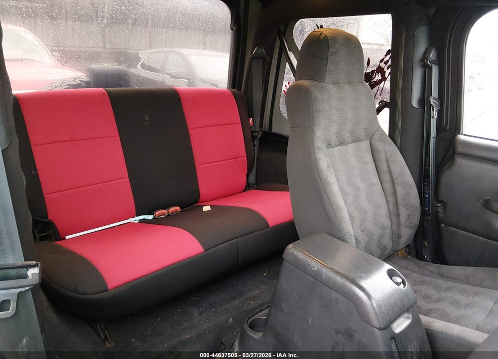 2003 JEEP WRANGLER X VIN: 1J4FA39S33P325843