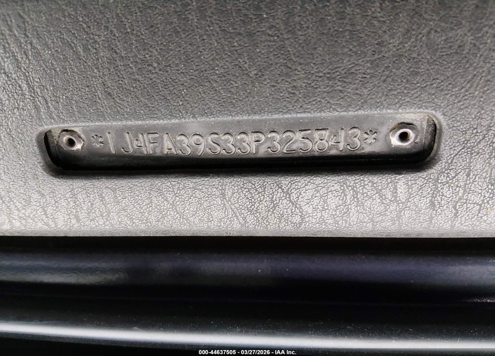2003 JEEP WRANGLER X VIN: 1J4FA39S33P325843