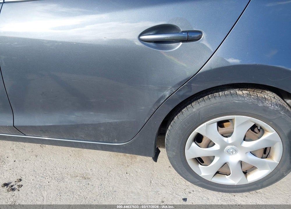 2015 MAZDA 3 I SPORT VIN: 3MZBM1U78FM170152