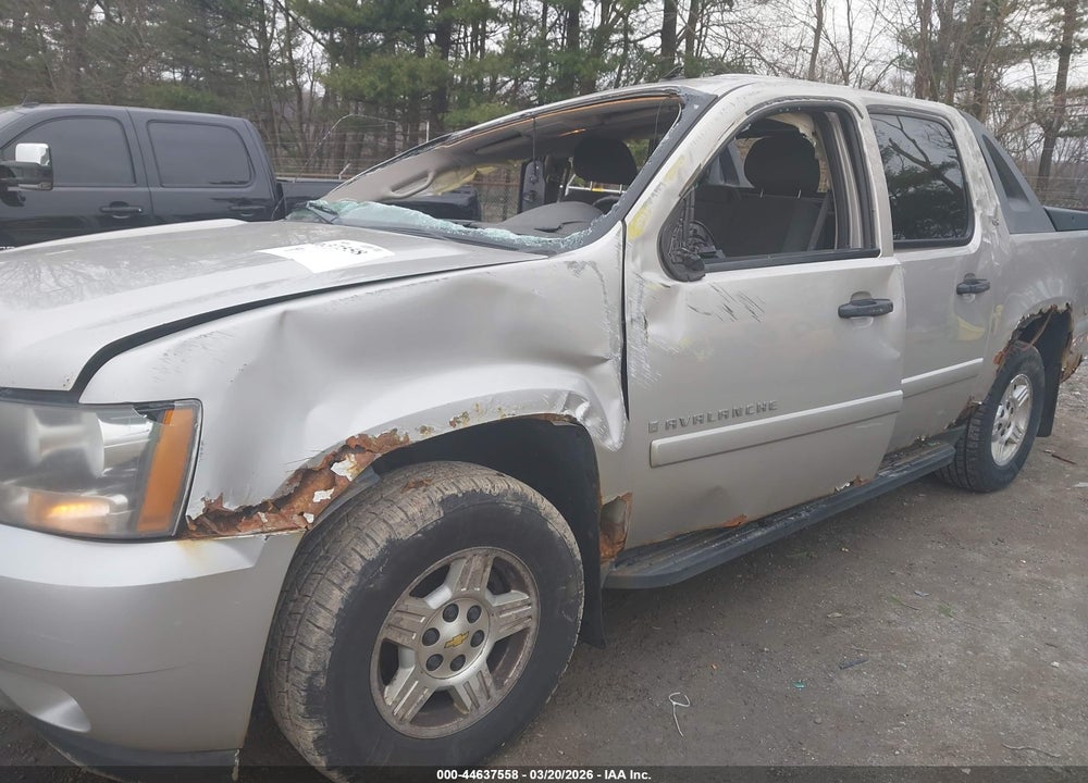 2008 CHEVROLET AVALANCHE 1500 LS VIN: 3GNEC12JX8G256377