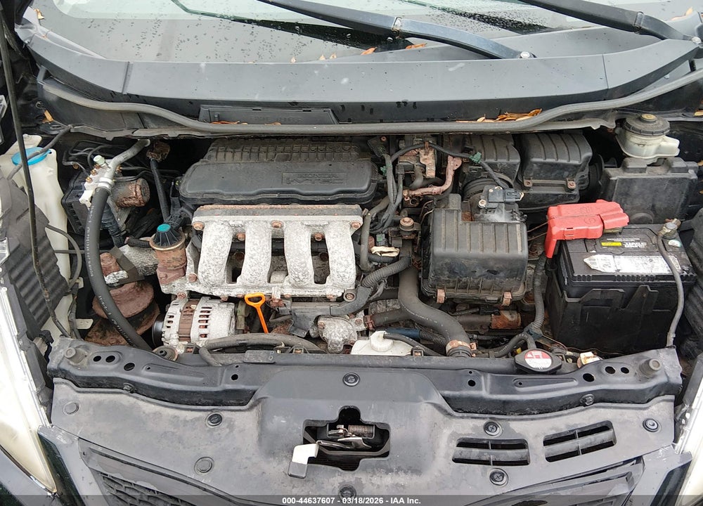 2011 HONDA FIT SPORT VIN: JHMGE8H56BC026505