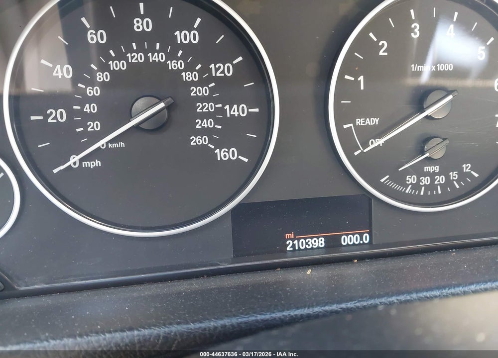 2016 BMW 320I XDRIVE VIN: WBA8E5G51GNT40593