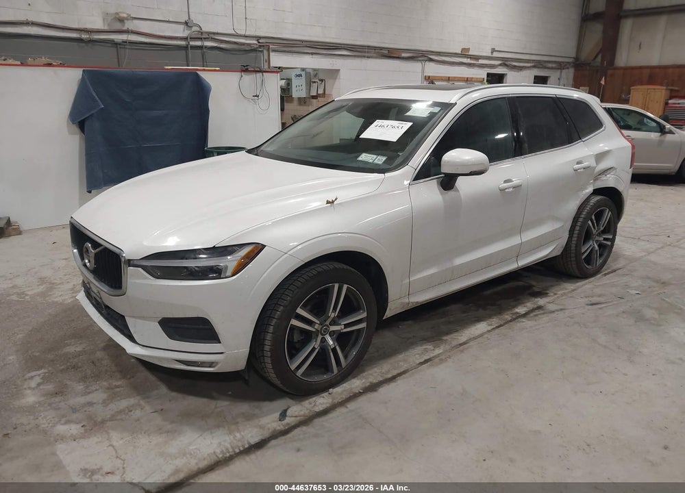 2021 VOLVO XC60 T5 MOMENTUM VIN: YV4102RK5M1784533
